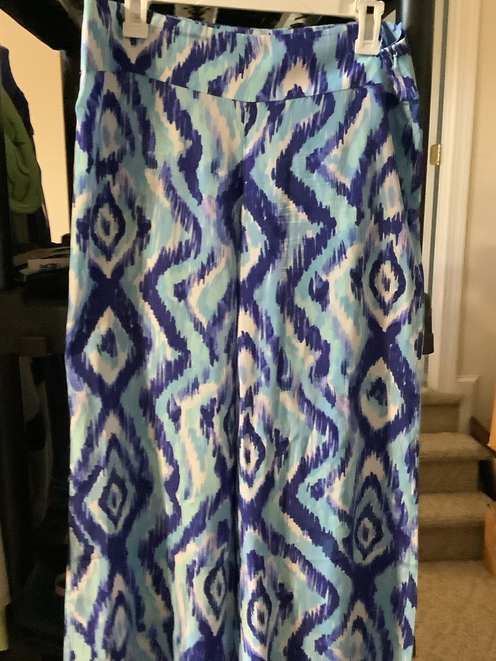Lilly Pulitzer Aqua and‎ Navy Print palazzo Pants, 100% silk